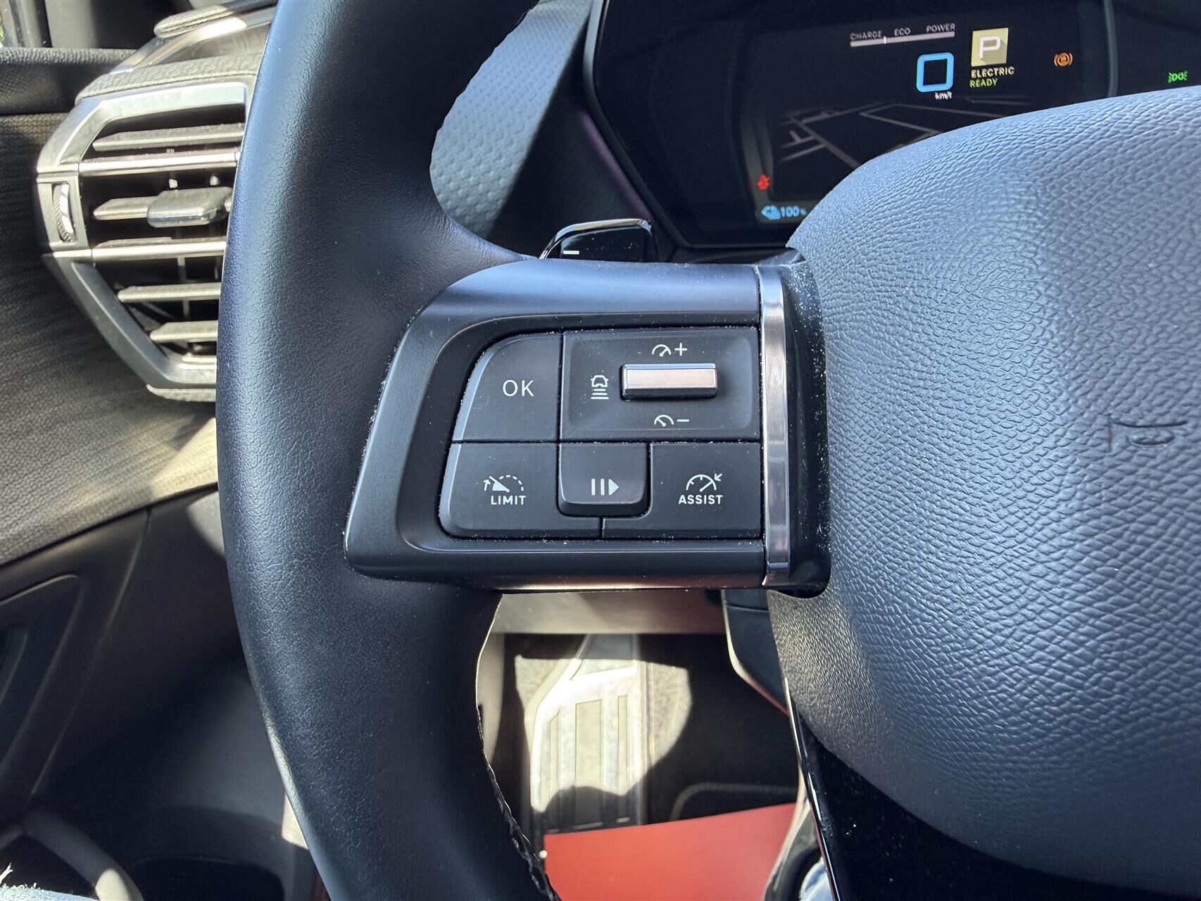 Billede af Citroën C5 X 1,6 Plugin-hybrid Grand Palais 225HK 5d 8g Aut.