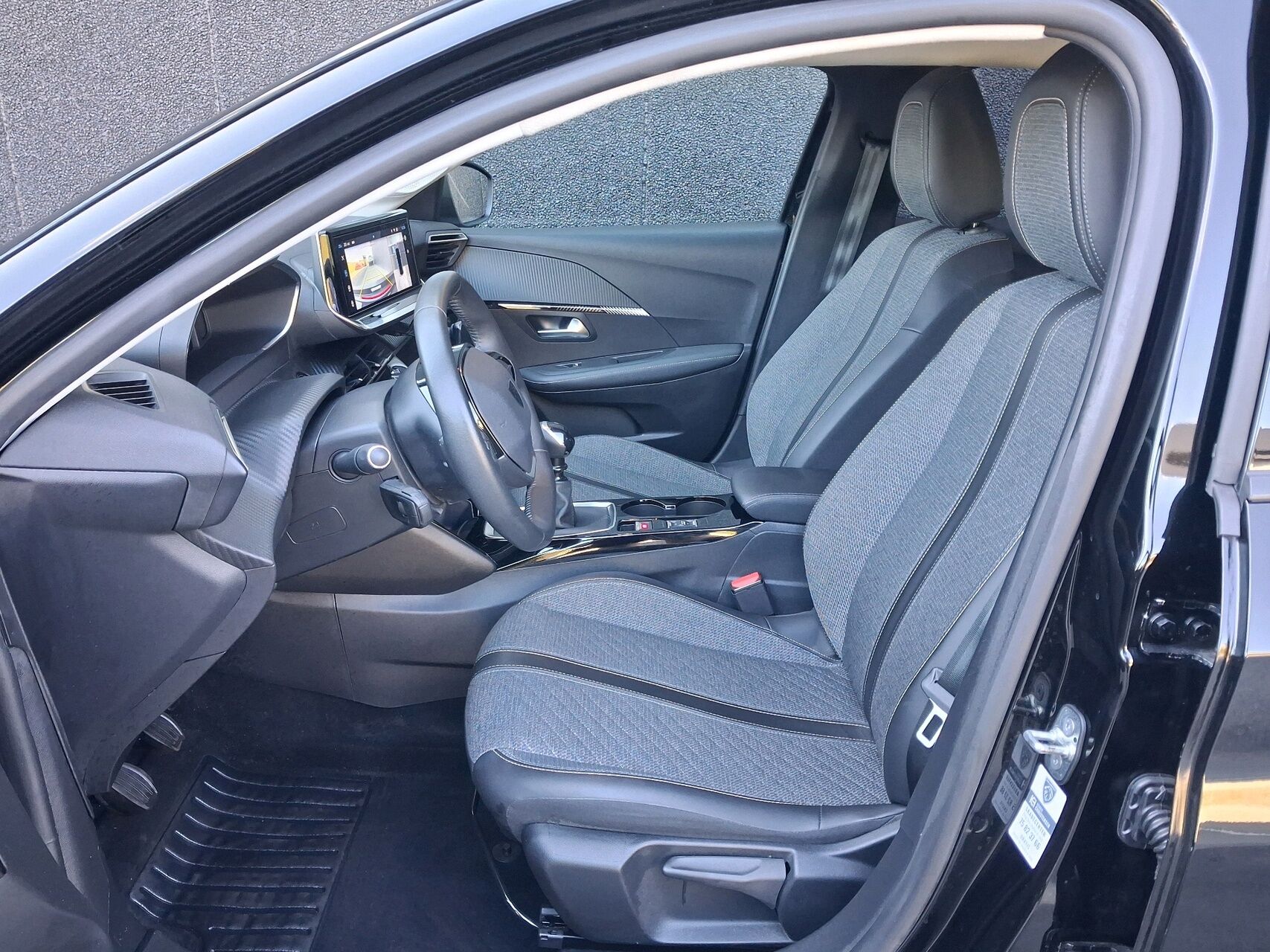 Billede af Peugeot 208 1,2 PureTech Allure+ 100HK 5d 6g