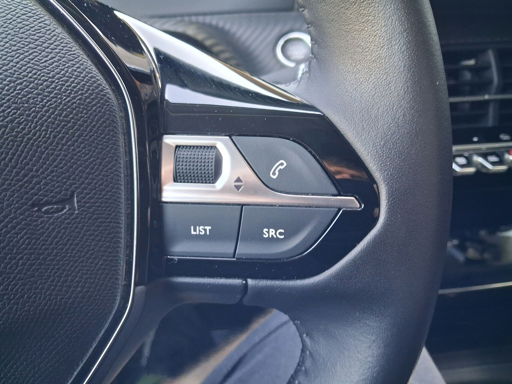 Billede af Peugeot 208 1,2 PureTech Allure+ 100HK 5d 6g