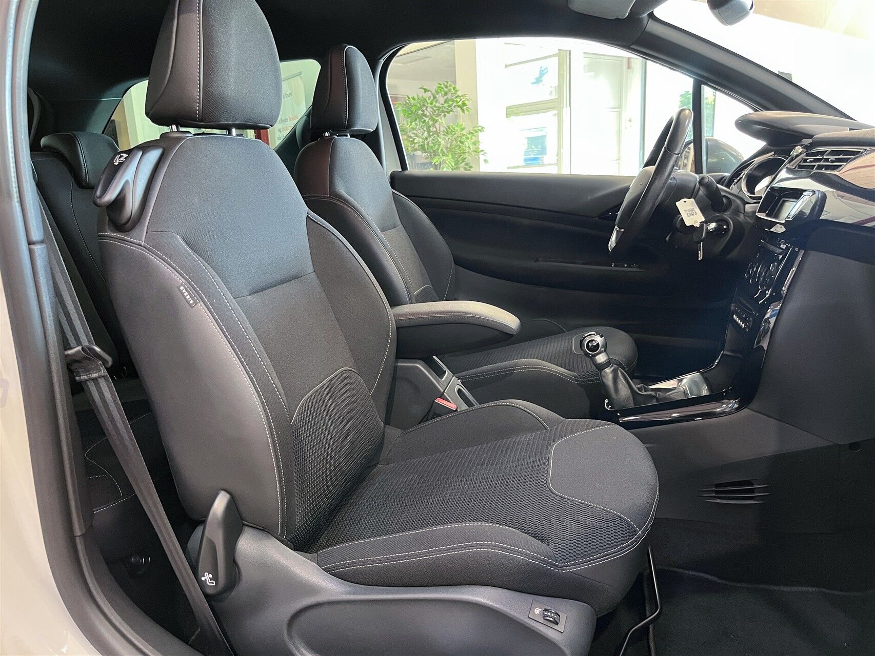 Billede af DS DS3 1,6 Blue HDi Style start/stop 100HK 3d