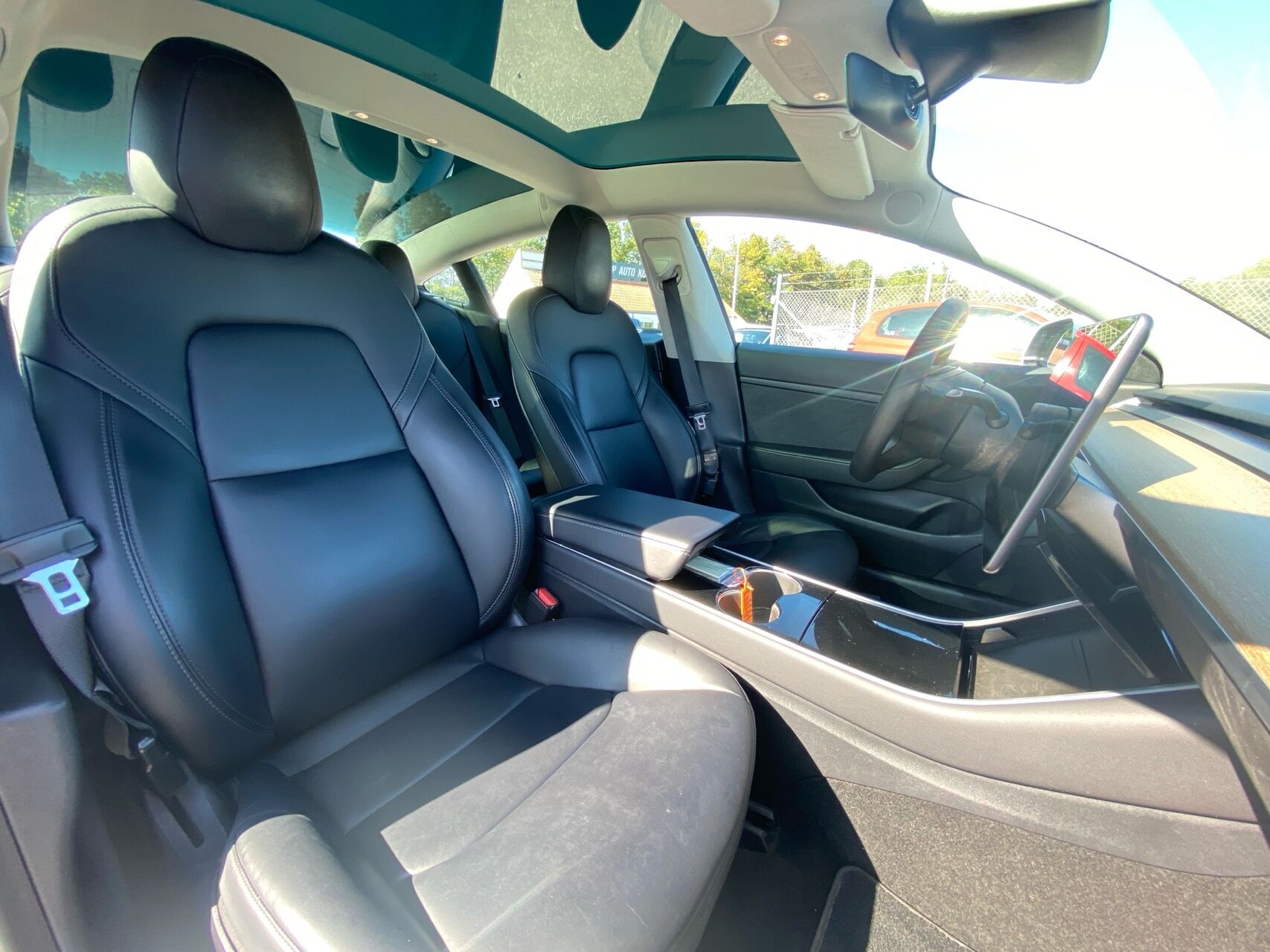 Billede af Tesla Model 3 EL Standard Range Plus 325HK Aut.