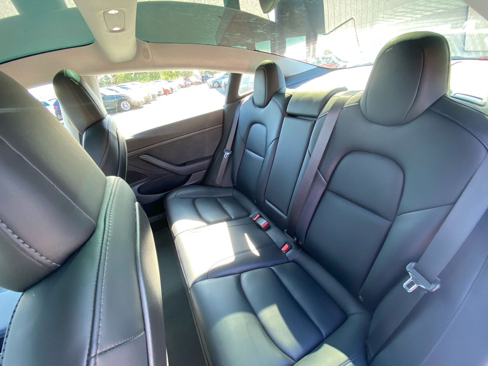 Billede af Tesla Model 3 EL Standard Range Plus 325HK Aut.