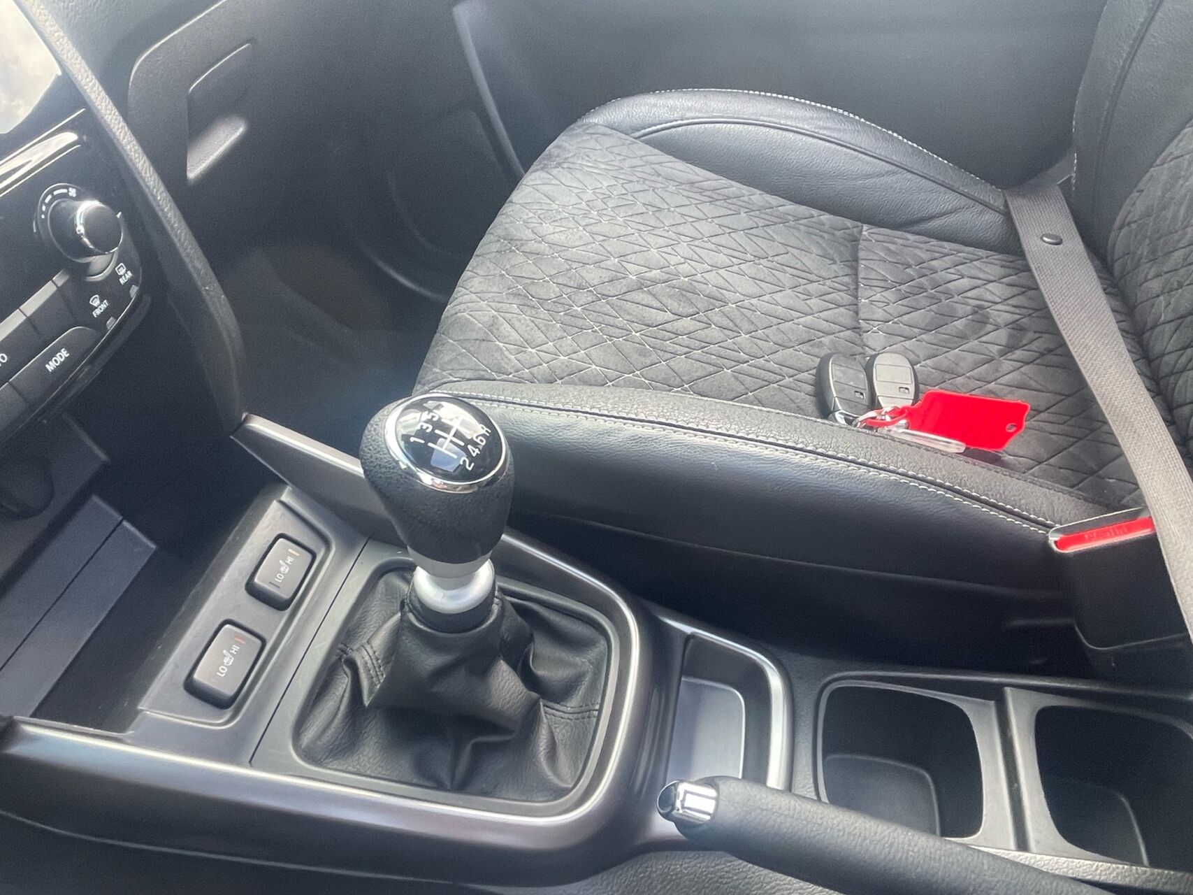 Billede af Suzuki Vitara 1,4 Boosterjet  Mild hybrid Adventure 129HK 5d 6g