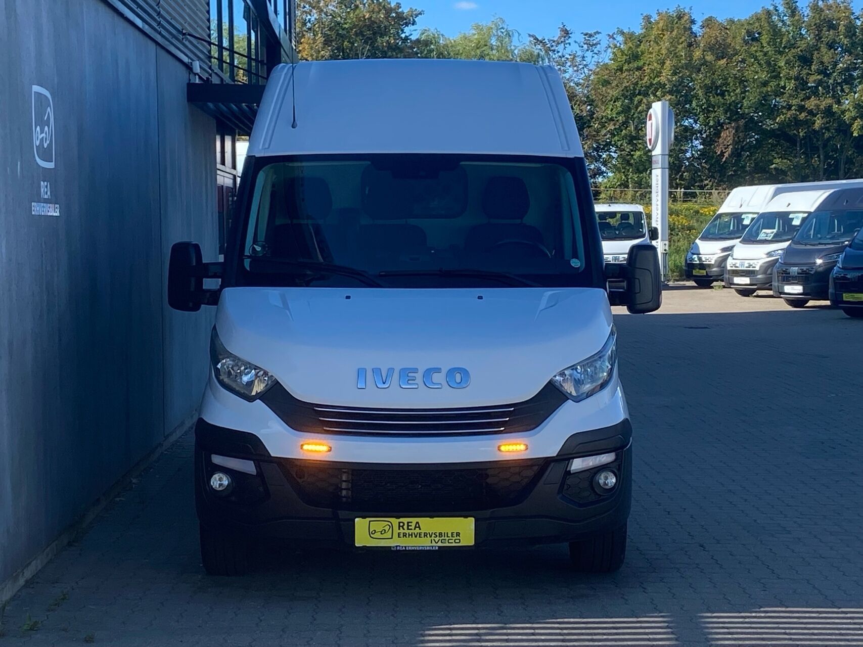Billede af Iveco Daily 35S16 12m3 2,3 D Hi-Matic 156HK Van 8g Aut.