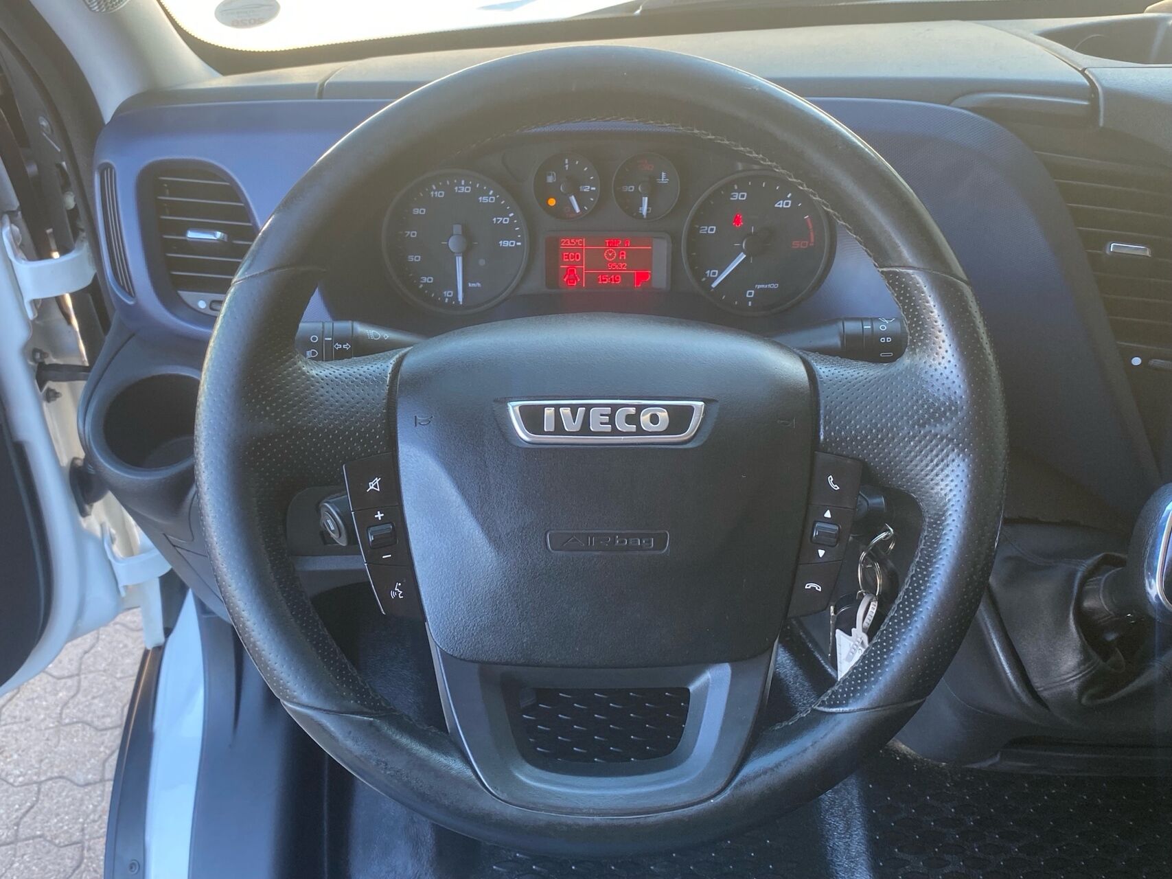 Billede af Iveco Daily 35S16 12m3 2,3 D Hi-Matic 156HK Van 8g Aut.