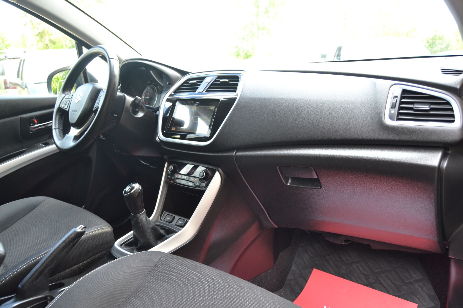 Billede af Suzuki S-Cross 1,0 Boosterjet Active 112HK 5d