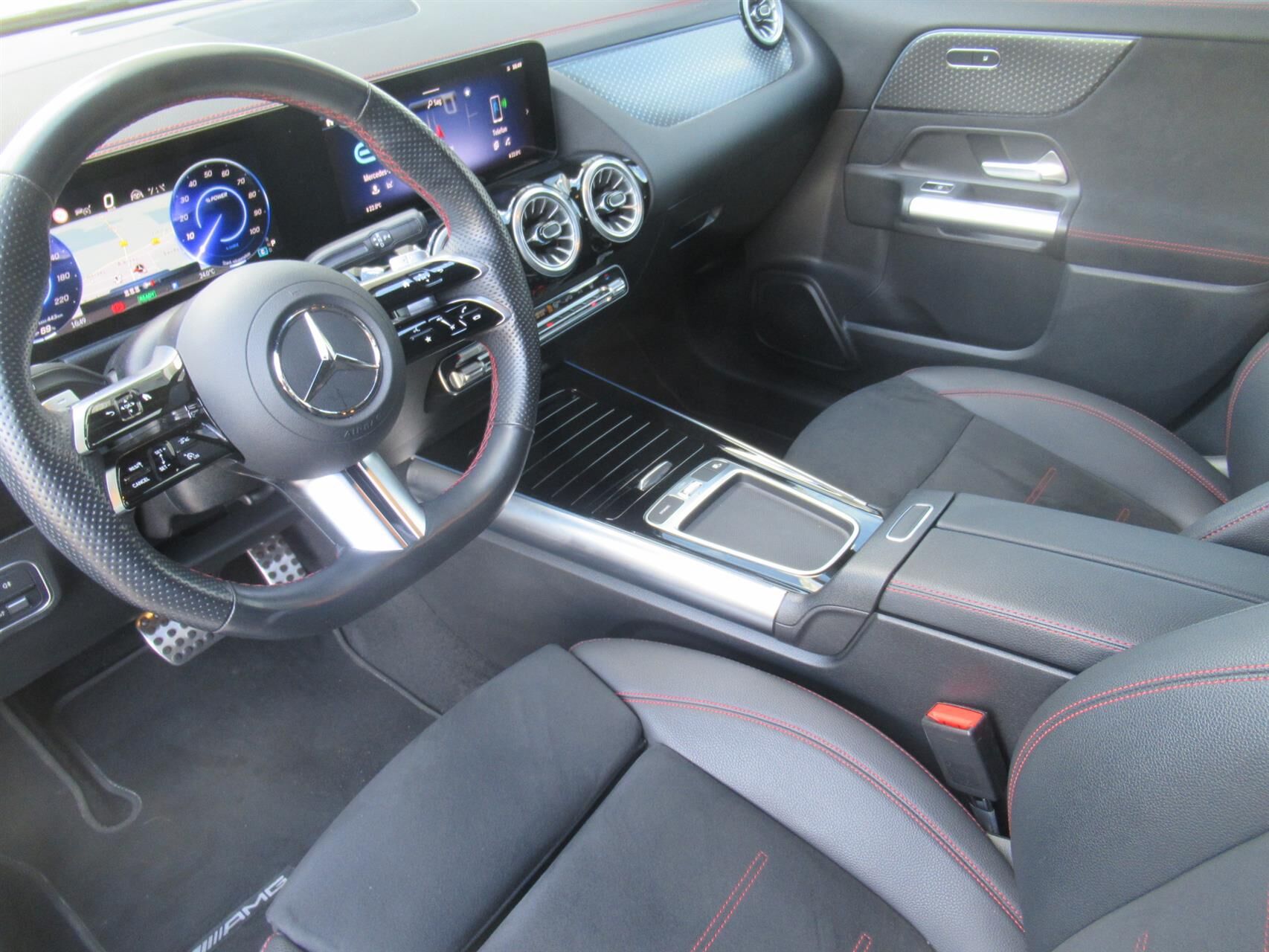 Billede af Mercedes-Benz EQA 250+ EL AMG Advance 190HK 5d Aut.
