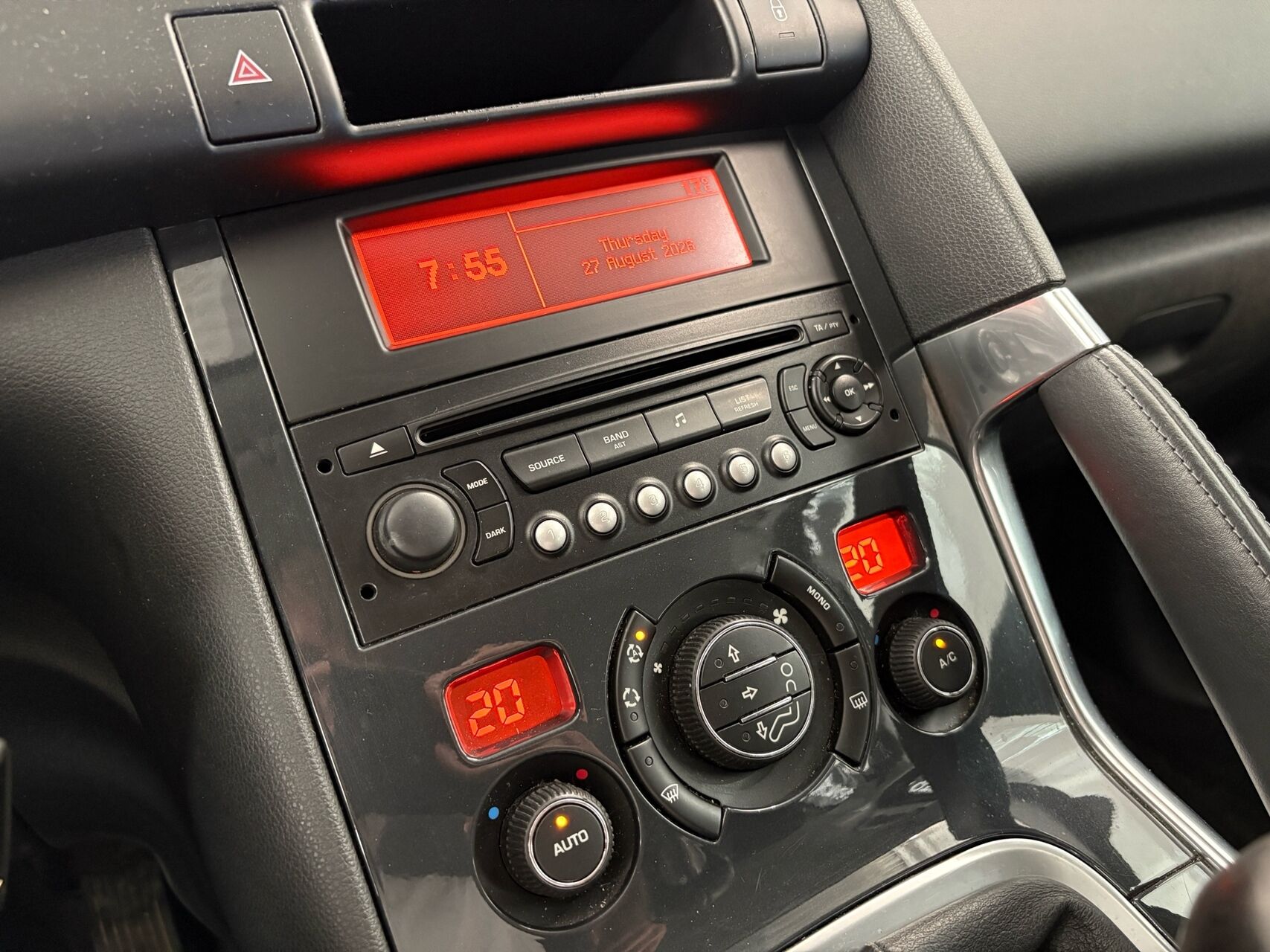 Billede af Peugeot 3008 1,6 HDI FAP Premium 110HK 5d 6g