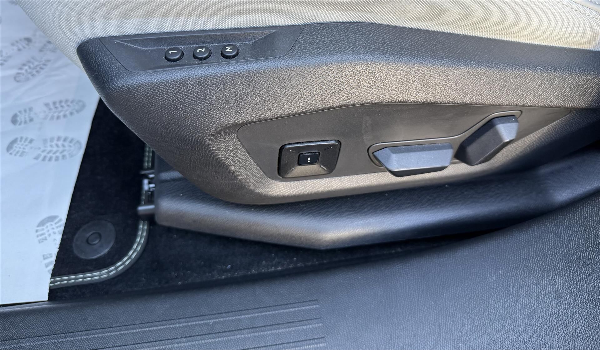 Billede af Citroën e-C5 Aircross EL VTR Sport 210HK 5d Aut.