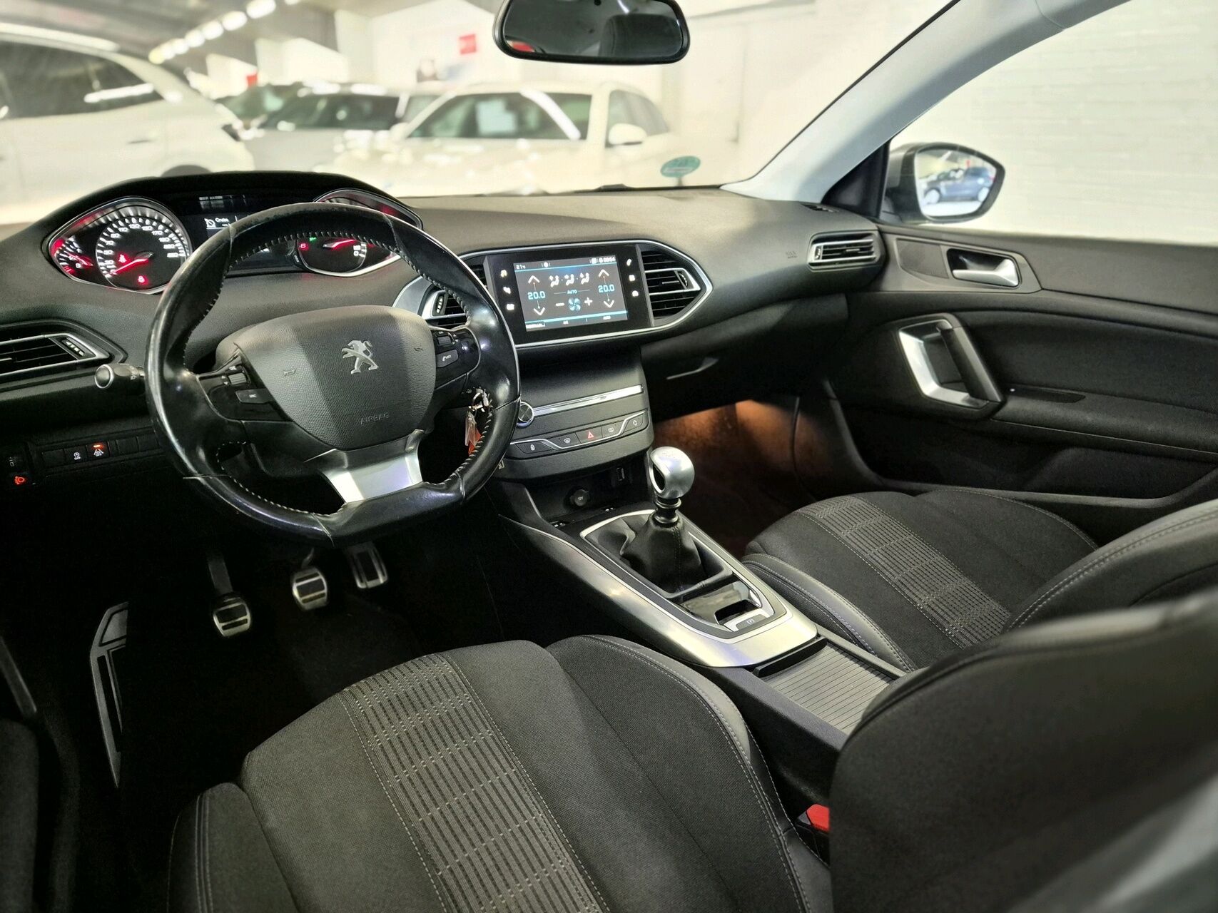 Billede af Peugeot 308 SW 1,6 BlueHDi Allure Sky 120HK Stc 6g