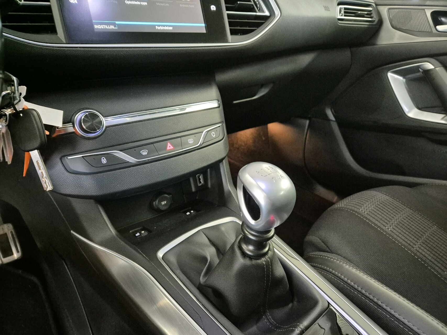 Billede af Peugeot 308 SW 1,6 BlueHDi Allure Sky 120HK Stc 6g