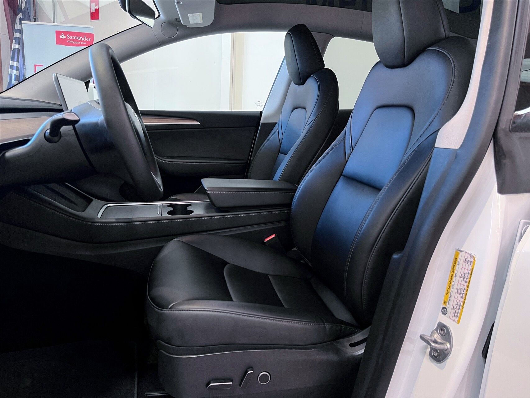 Billede af Tesla Model Y EL RWD 299HK 5d Aut.