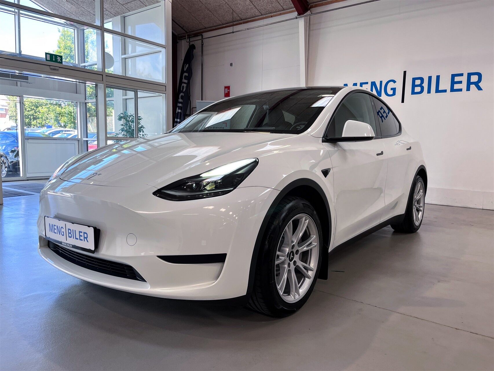 Billede af Tesla Model Y EL RWD 299HK 5d Aut.