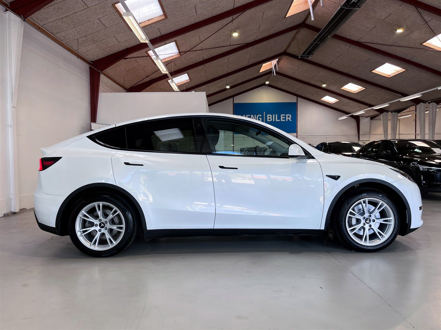Billede af Tesla Model Y EL RWD 299HK 5d Aut.