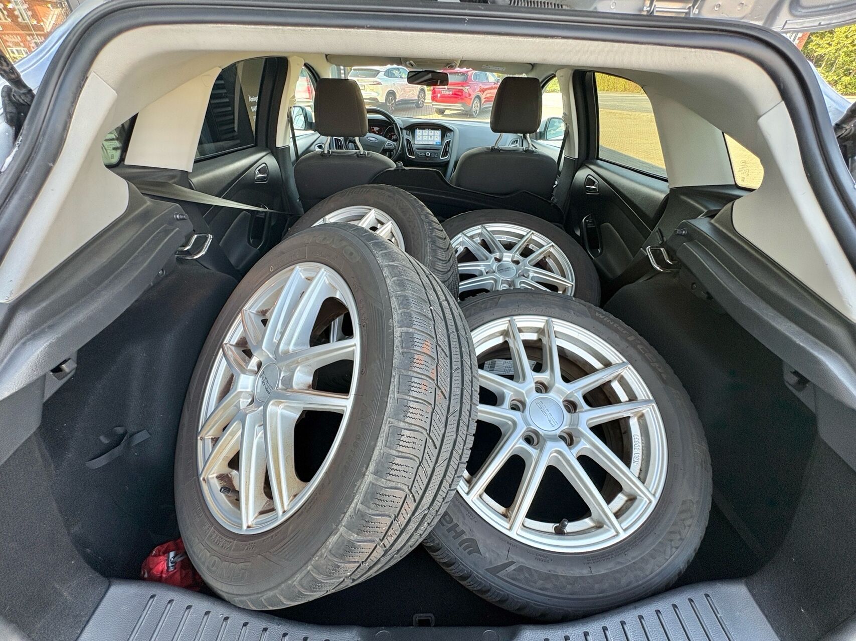 Billede af Ford Focus 1,0 EcoBoost Titanium Fun 125HK 5d 8g Aut.