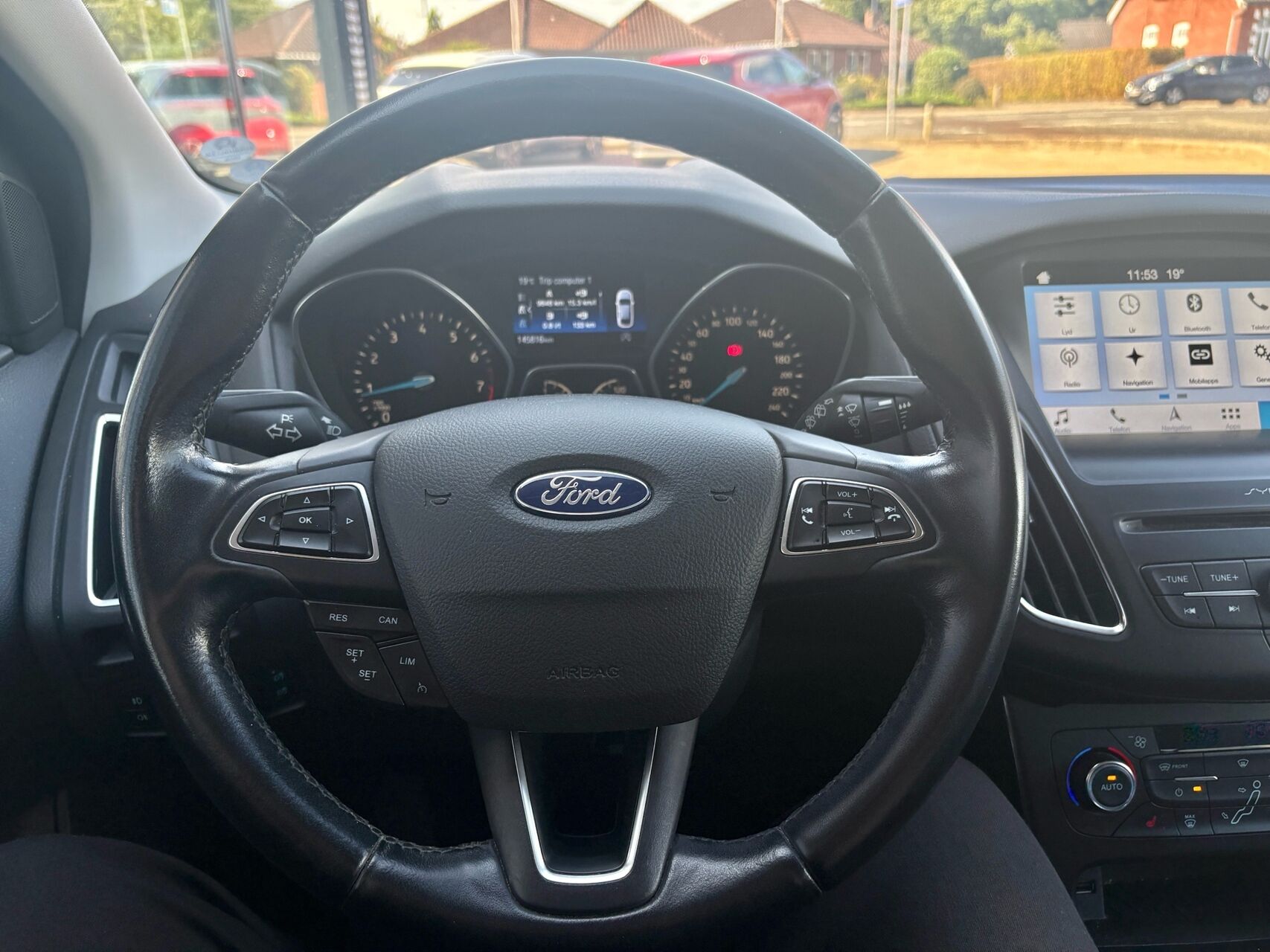 Billede af Ford Focus 1,0 EcoBoost Titanium Fun 125HK 5d 8g Aut.