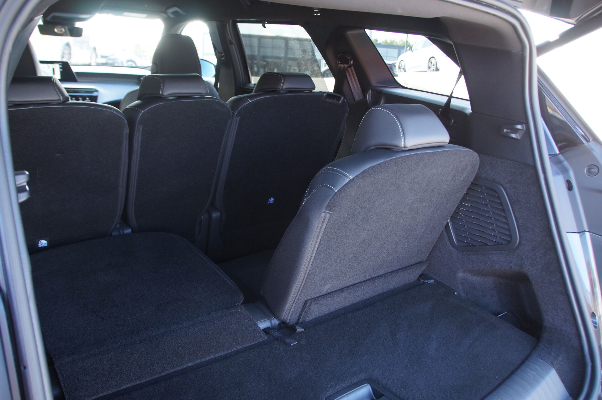 Billede af Peugeot e-5008 EL GT Pack 210HK 5d Aut.