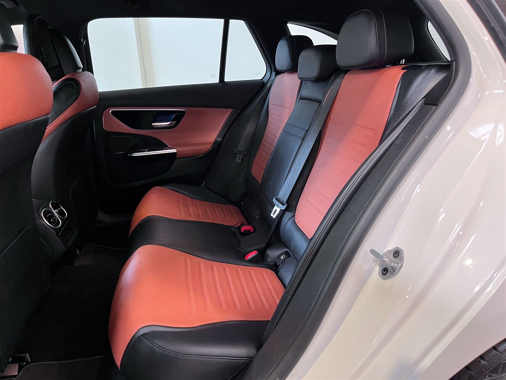 Billede af Mercedes-Benz C220 d T 2,0 D AMG Line 9G-Tronic 200HK Stc Aut. 