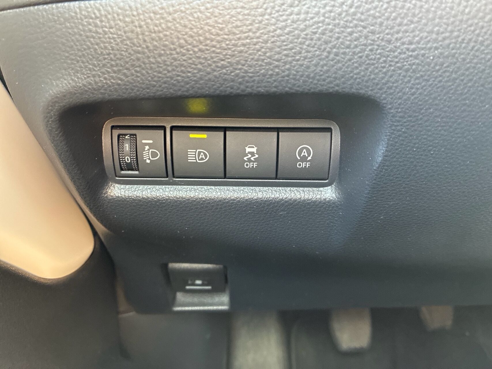 Billede af Toyota Aygo X 1,0 VVT-I Active 72HK 5d