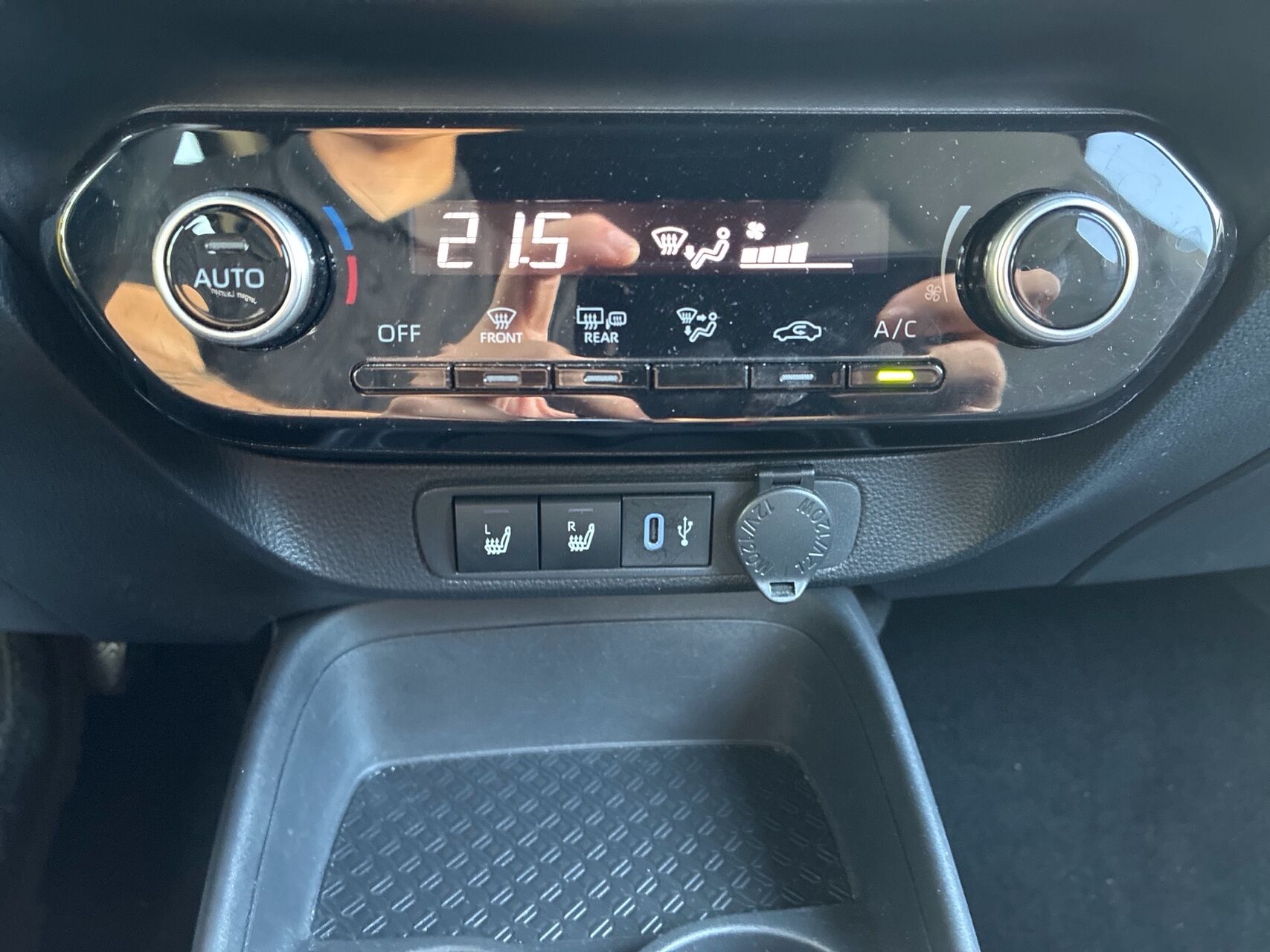 Billede af Toyota Aygo X 1,0 VVT-I Active 72HK 5d