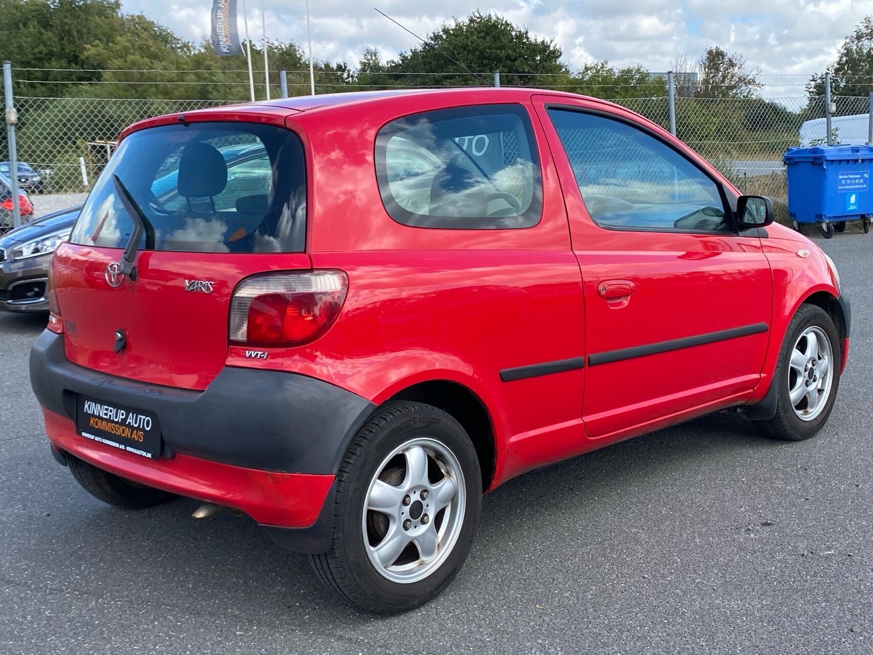 Billede af Toyota Yaris 1,0 Linea Terra 68HK 3d
