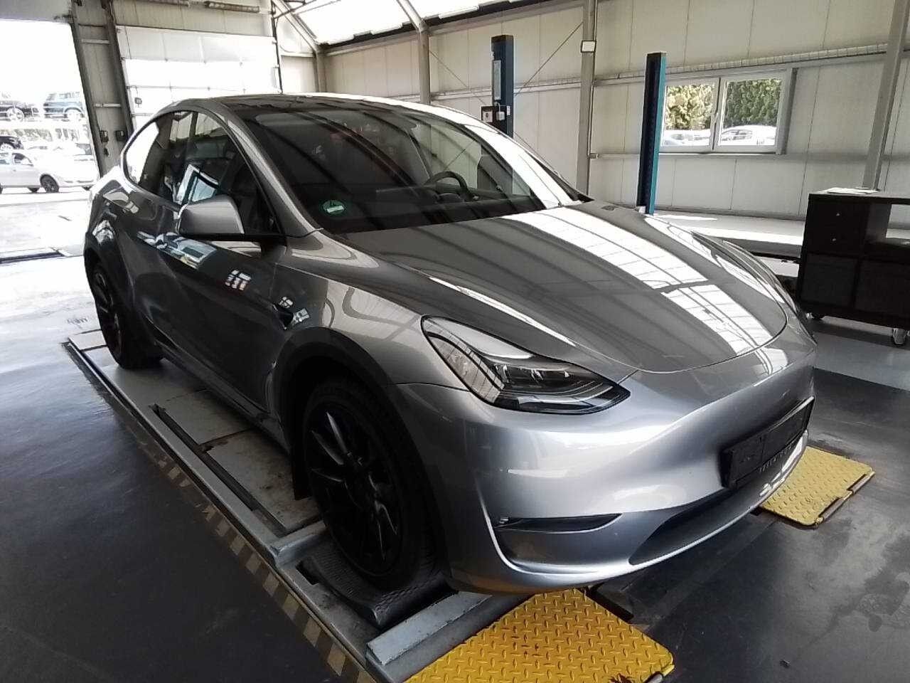 Billede af Tesla Model Y EL Long Range AWD 514HK 5d Aut.