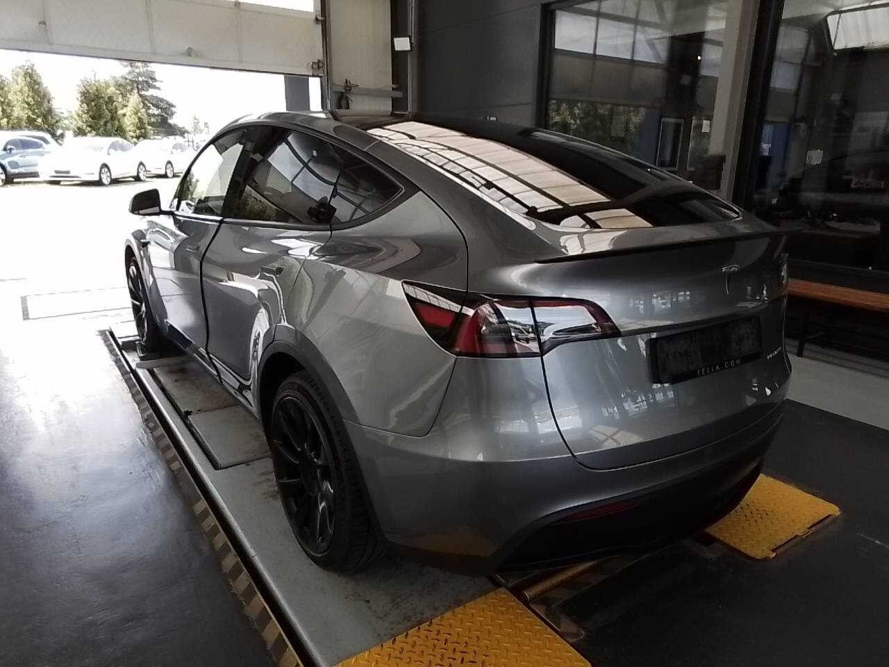 Billede af Tesla Model Y EL Long Range AWD 514HK 5d Aut.