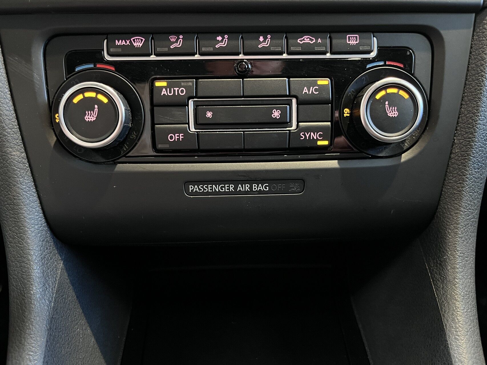 Billede af VW Golf 2,0 TDI Match 140HK 5d 6g