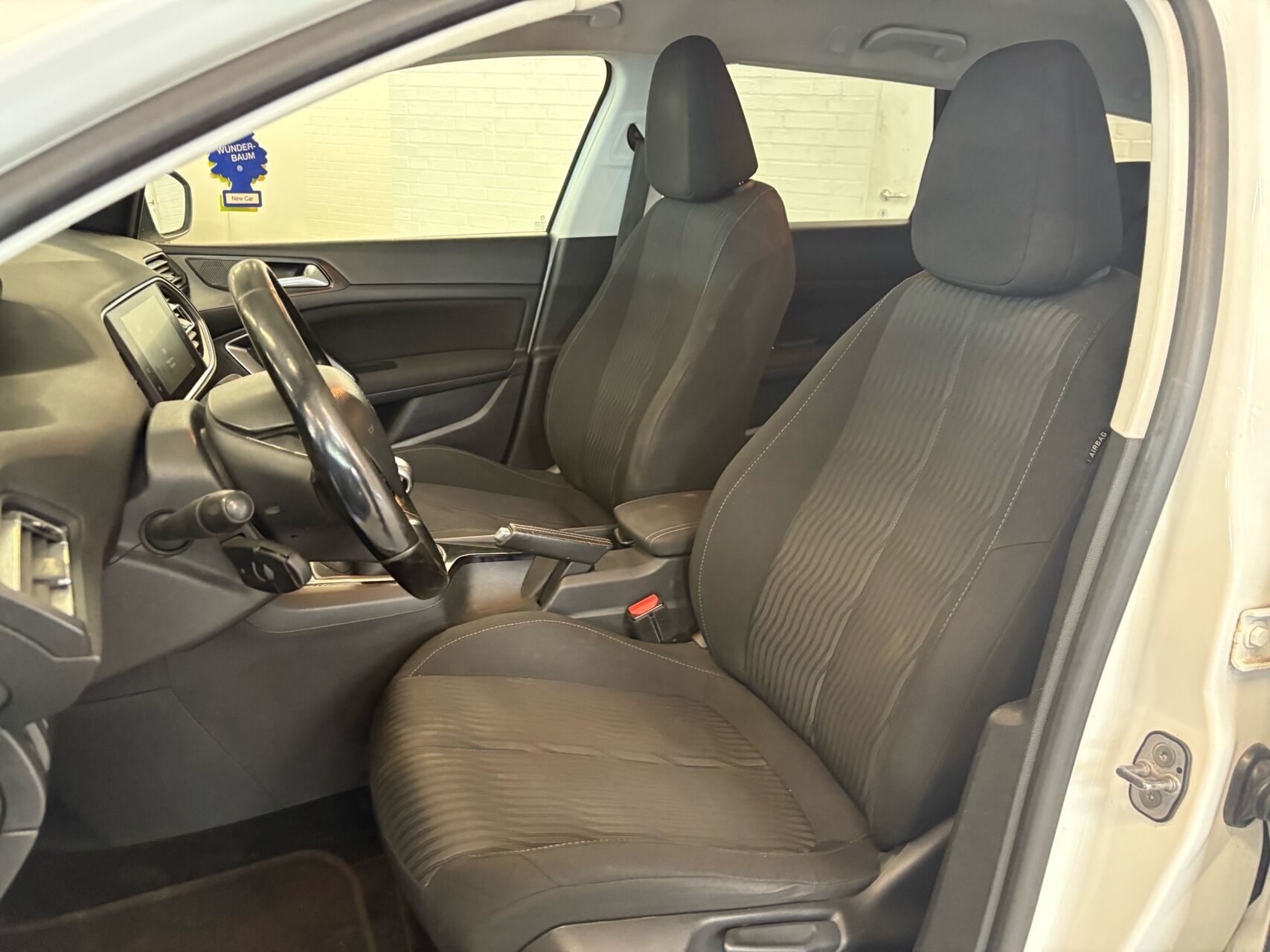 Billede af Peugeot 308 SW 1,6 BlueHDi Active 120HK Stc 6g