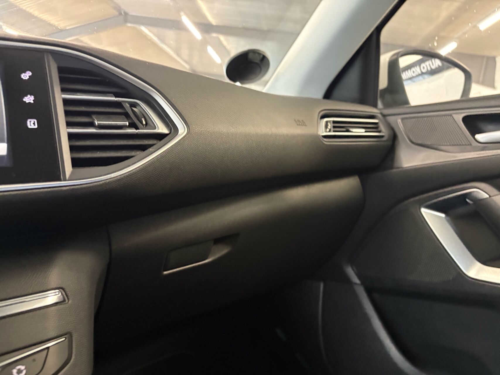 Billede af Peugeot 308 SW 1,6 BlueHDi Active 120HK Stc 6g