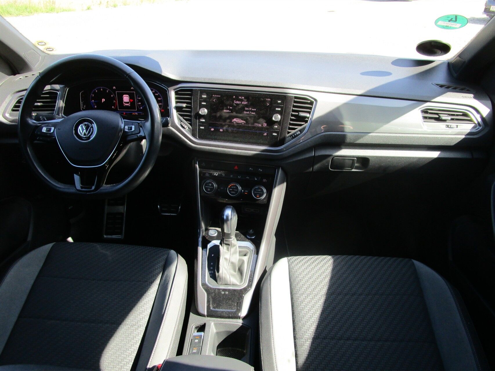 Billede af VW T-Roc 1,5 TSI ACT Sport DSG 150HK 5d 7g Aut.