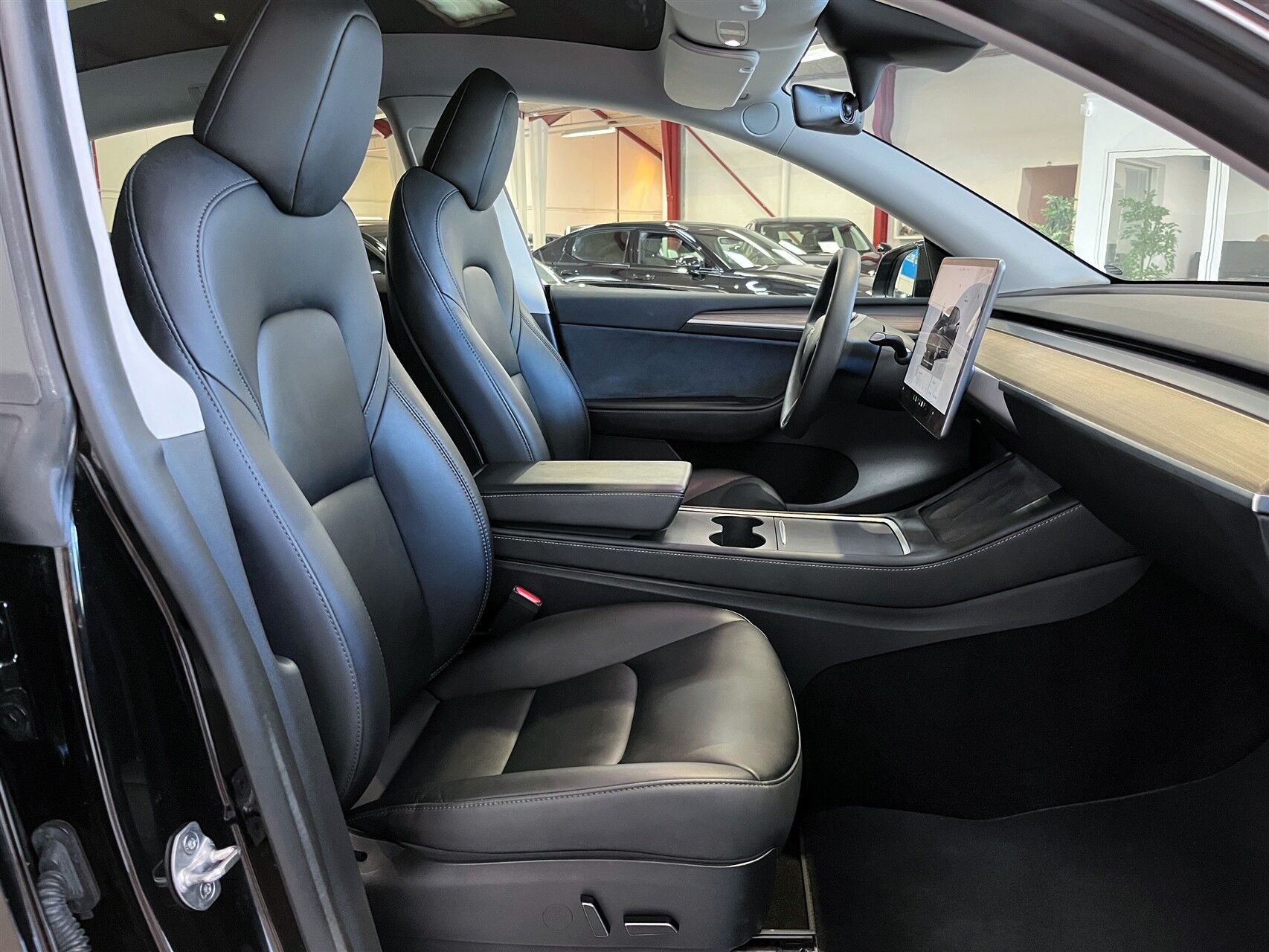 Billede af Tesla Model Y EL RWD 299HK 5d Aut.