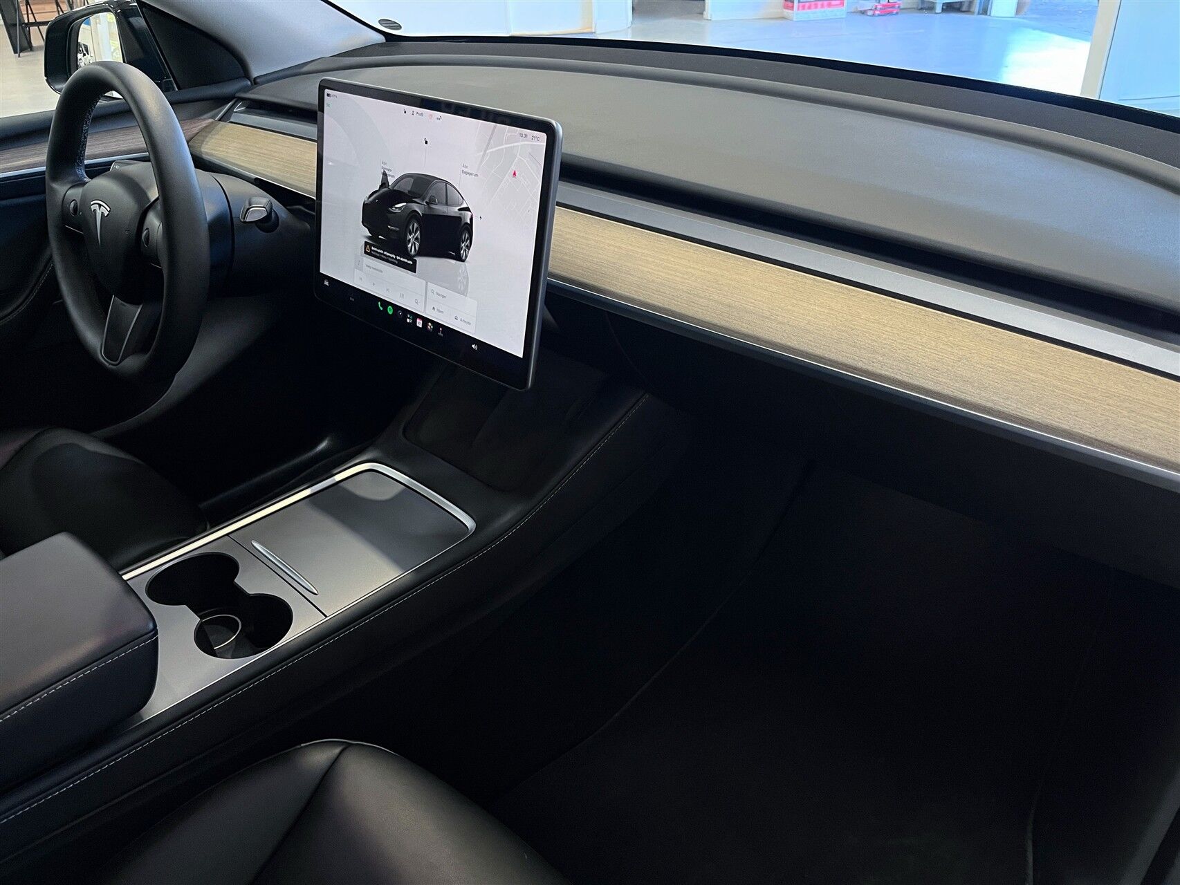Billede af Tesla Model Y EL RWD 299HK 5d Aut.