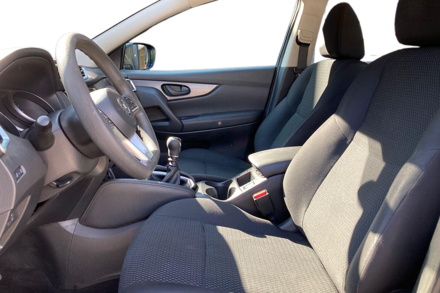 Billede af Nissan Qashqai 1,3 Dig-T Visia 140HK 5d 6g