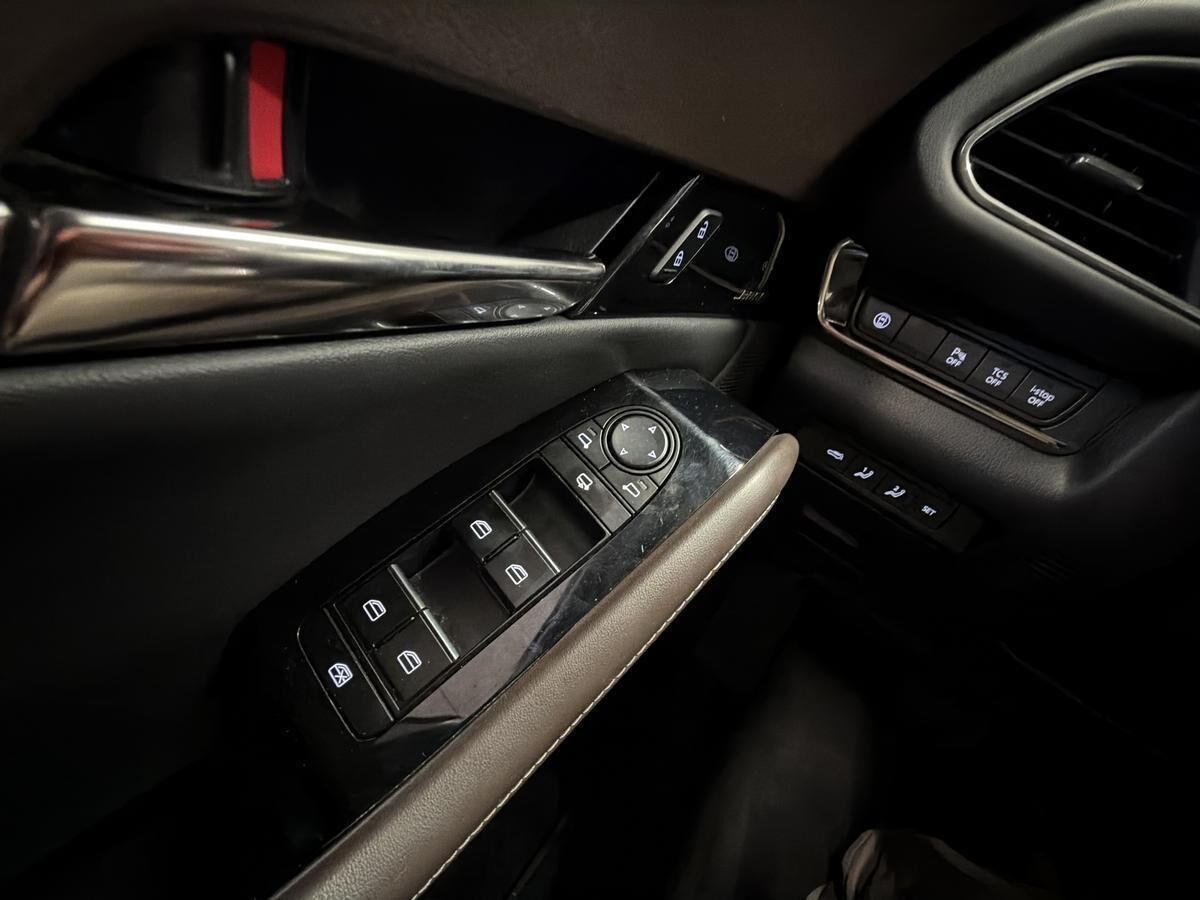 Billede af Mazda CX-30 2,0 Skyactiv-G  Mild hybrid Cosmo 150HK 5d 6g Aut.