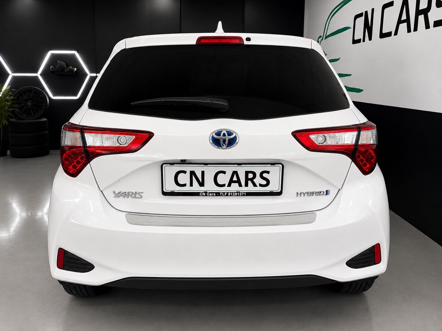 Billede af Toyota Yaris 1,5 Hybrid H2 Limited E-CVT 100HK 5d Trinl. Gear