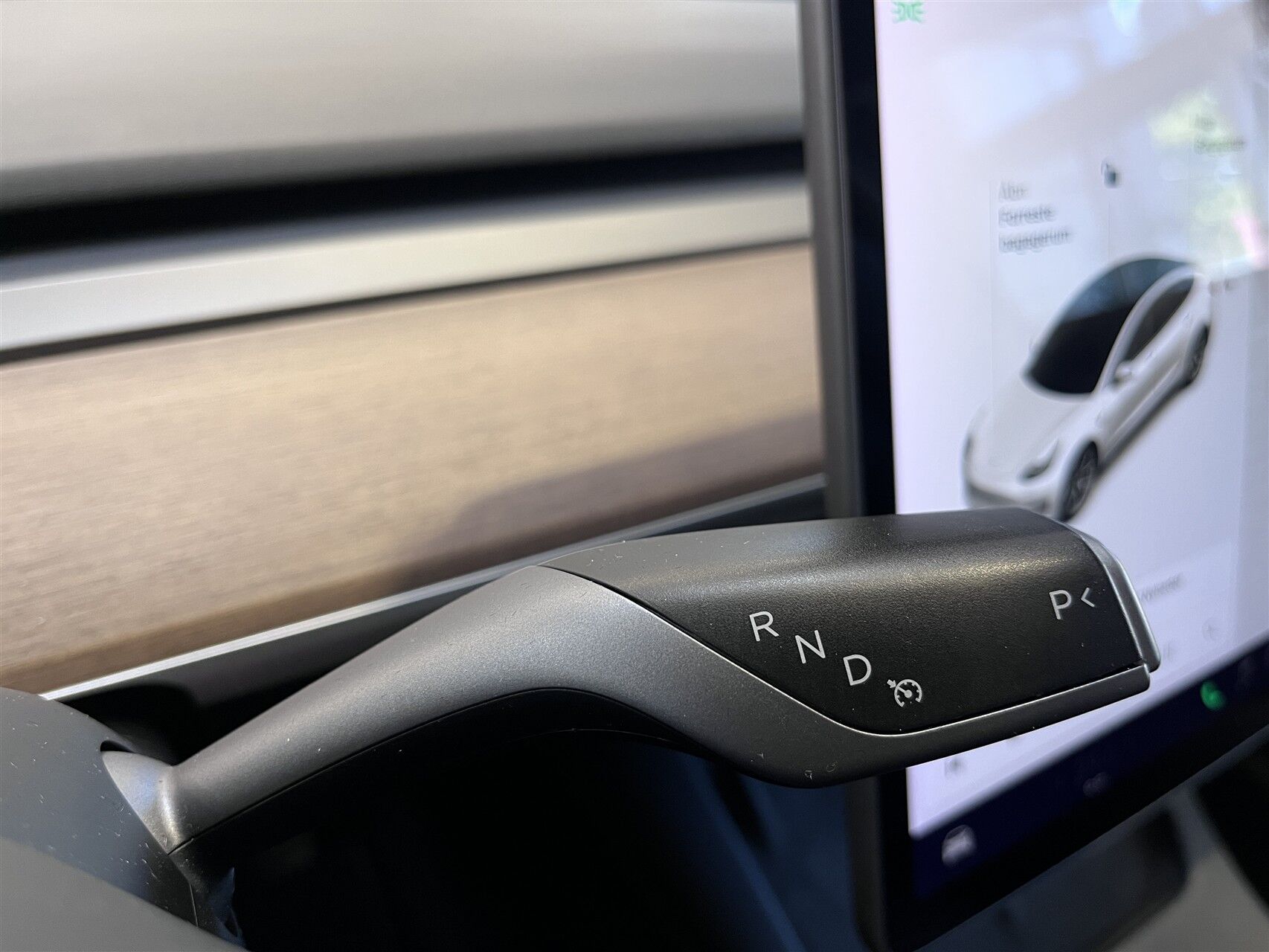 Billede af Tesla Model 3 EL Standard Range Plus 325HK Aut.