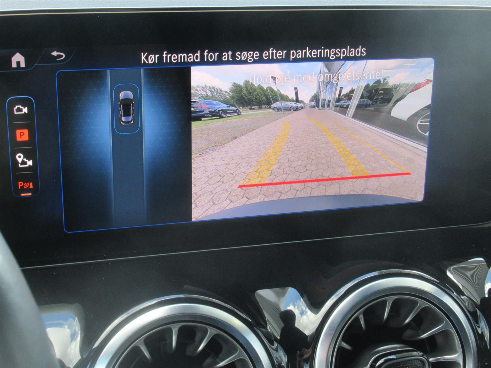 Billede af Mercedes-Benz EQB 250+ EL AMG Advance Plus 190HK 5d Aut.