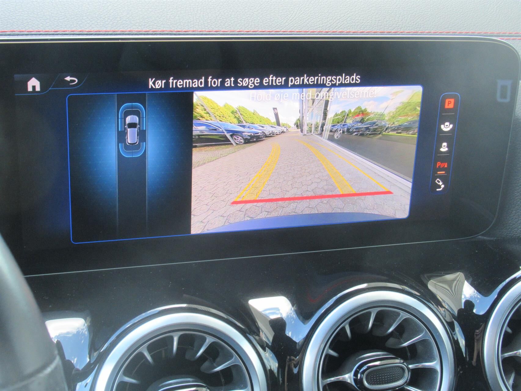 Billede af Mercedes-Benz EQB 250+ EL AMG Advance Plus 190HK 5d Aut.