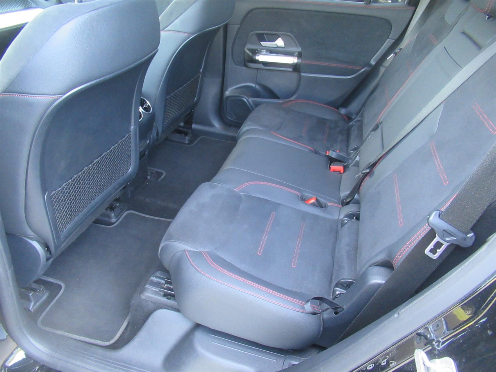 Billede af Mercedes-Benz EQB 250+ EL AMG Advance Plus 190HK 5d Aut.