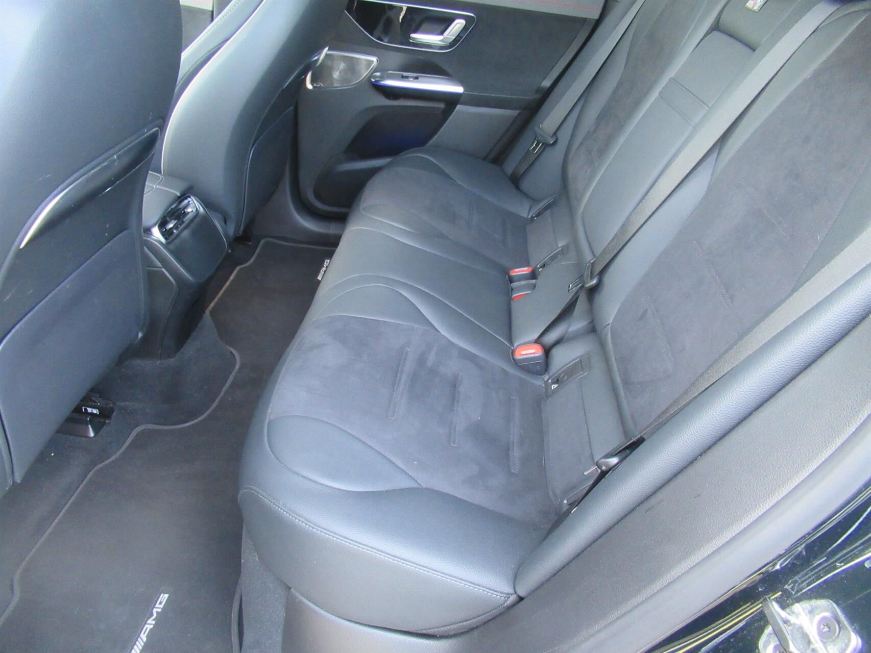 Billede af Mercedes-Benz EQE 350 EL AMG Premium 4Matic 292HK 5d Aut.