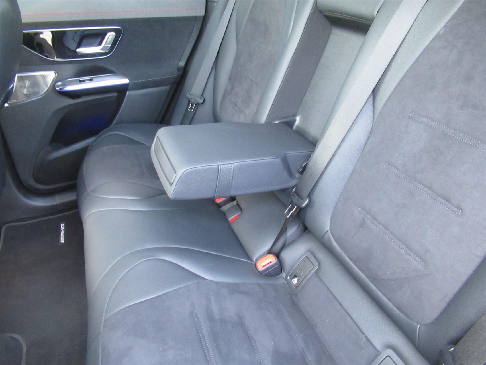 Billede af Mercedes-Benz EQE 350 EL AMG Premium 4Matic 292HK 5d Aut.