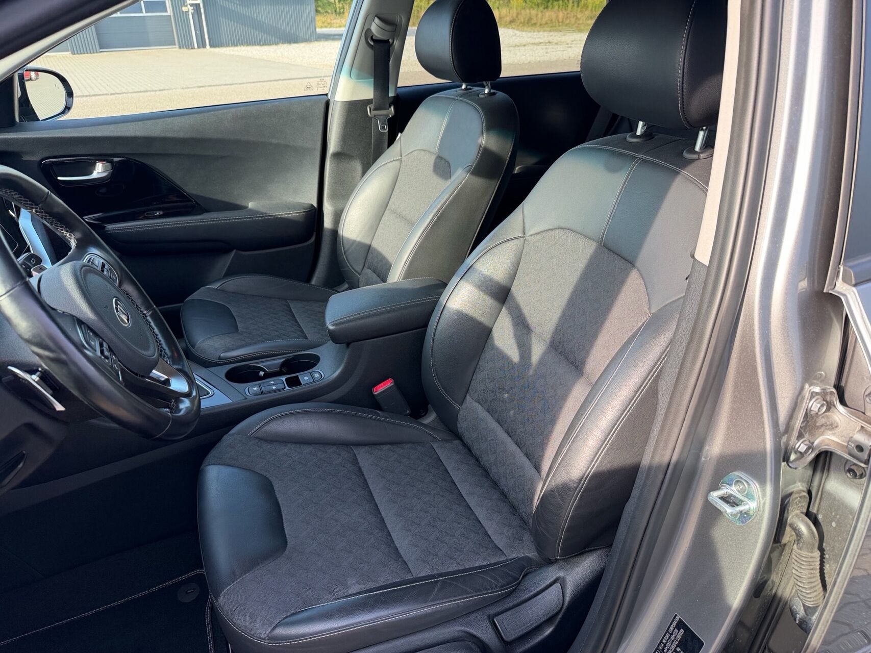 Billede af Kia Niro 1,6 GDI PHEV  Plugin-hybrid Advance DCT 141HK 5d 6g Aut.