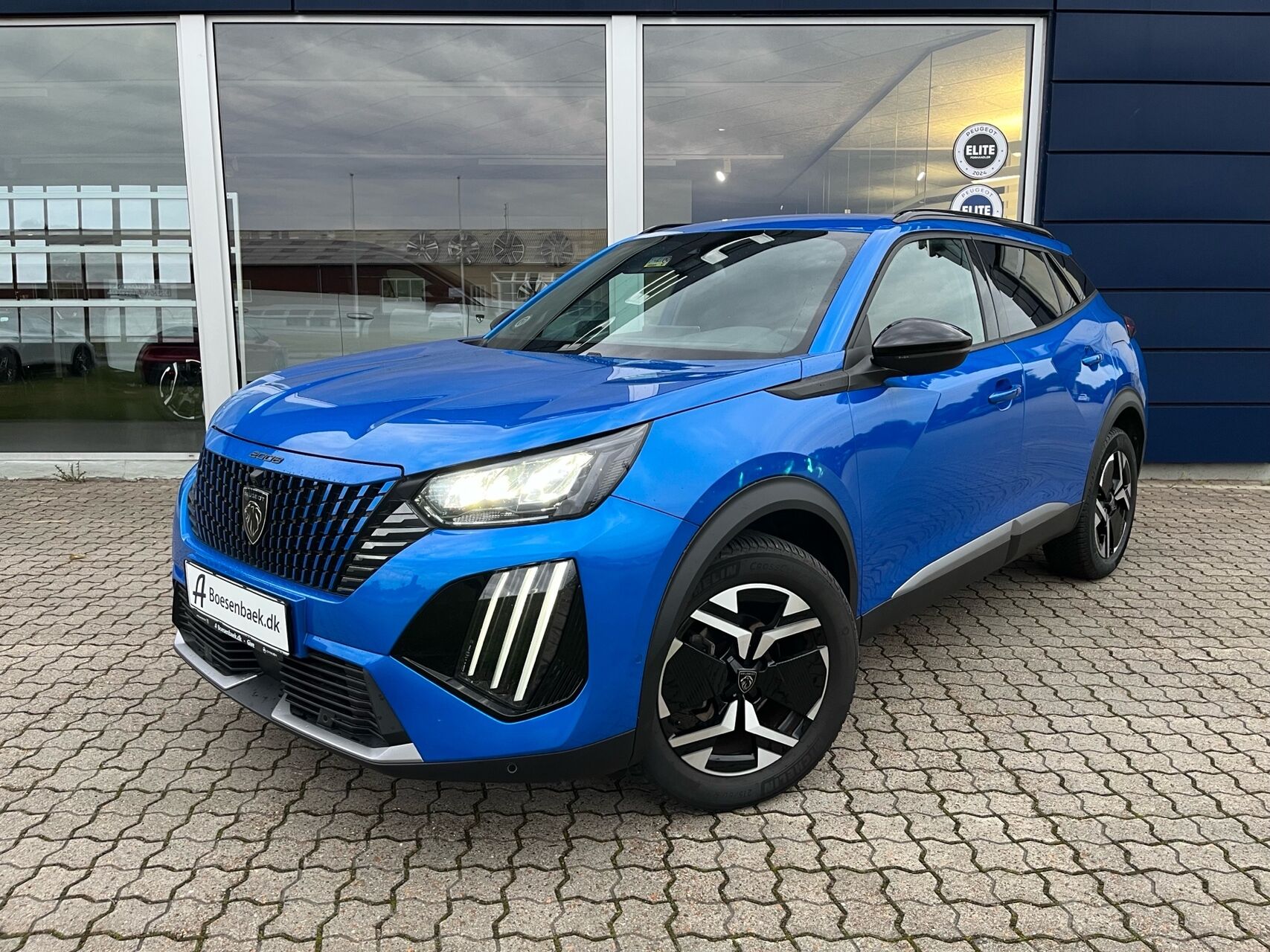 Billede af Peugeot 2008 1,2 PureTech Allure EAT8 130HK 5d 8g Aut.
