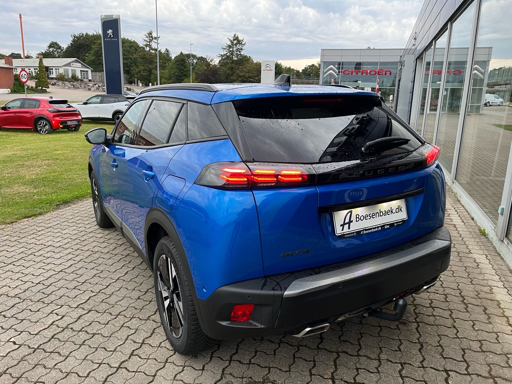 Billede af Peugeot 2008 1,2 PureTech Allure EAT8 130HK 5d 8g Aut.