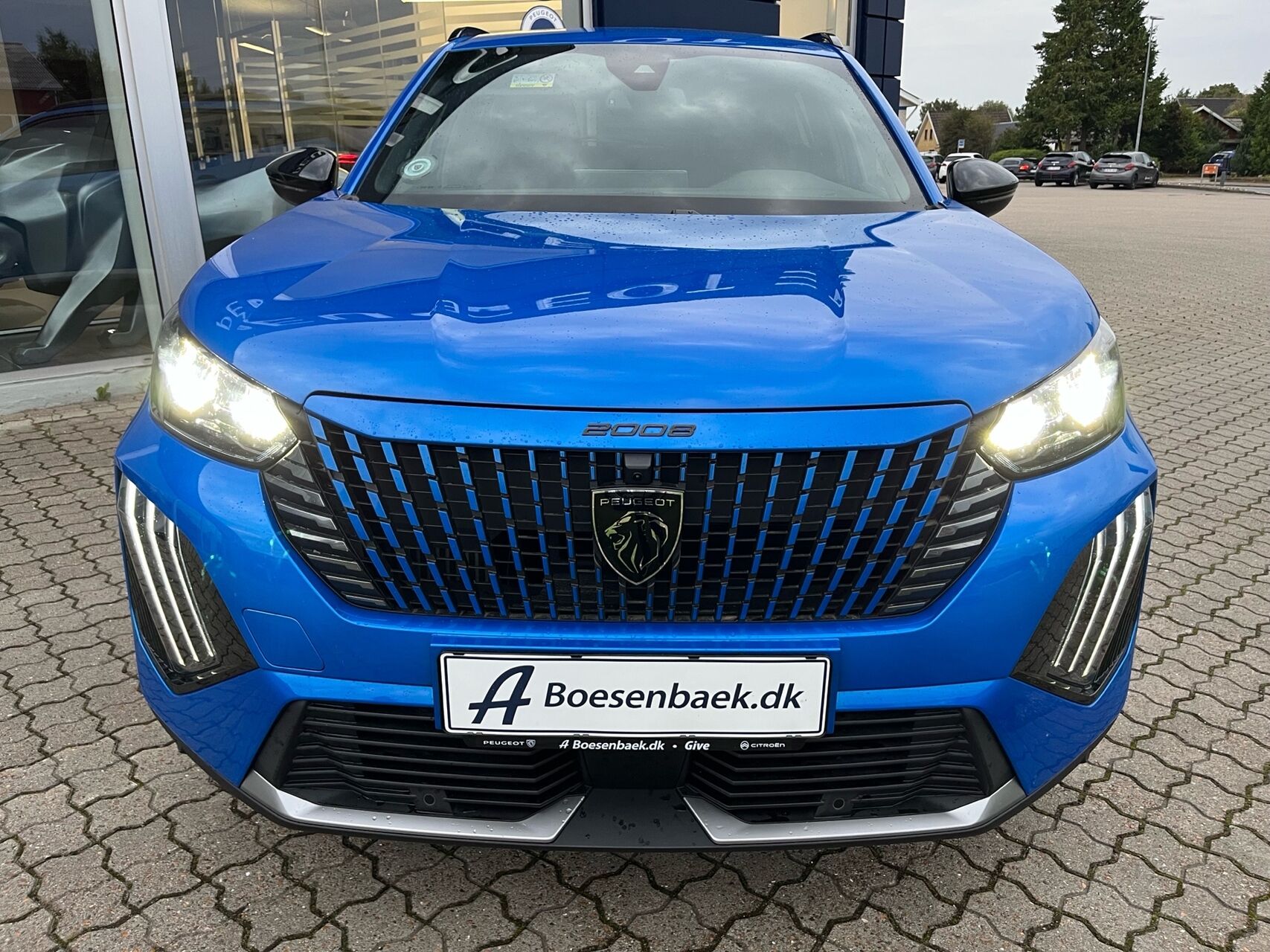 Billede af Peugeot 2008 1,2 PureTech Allure EAT8 130HK 5d 8g Aut.