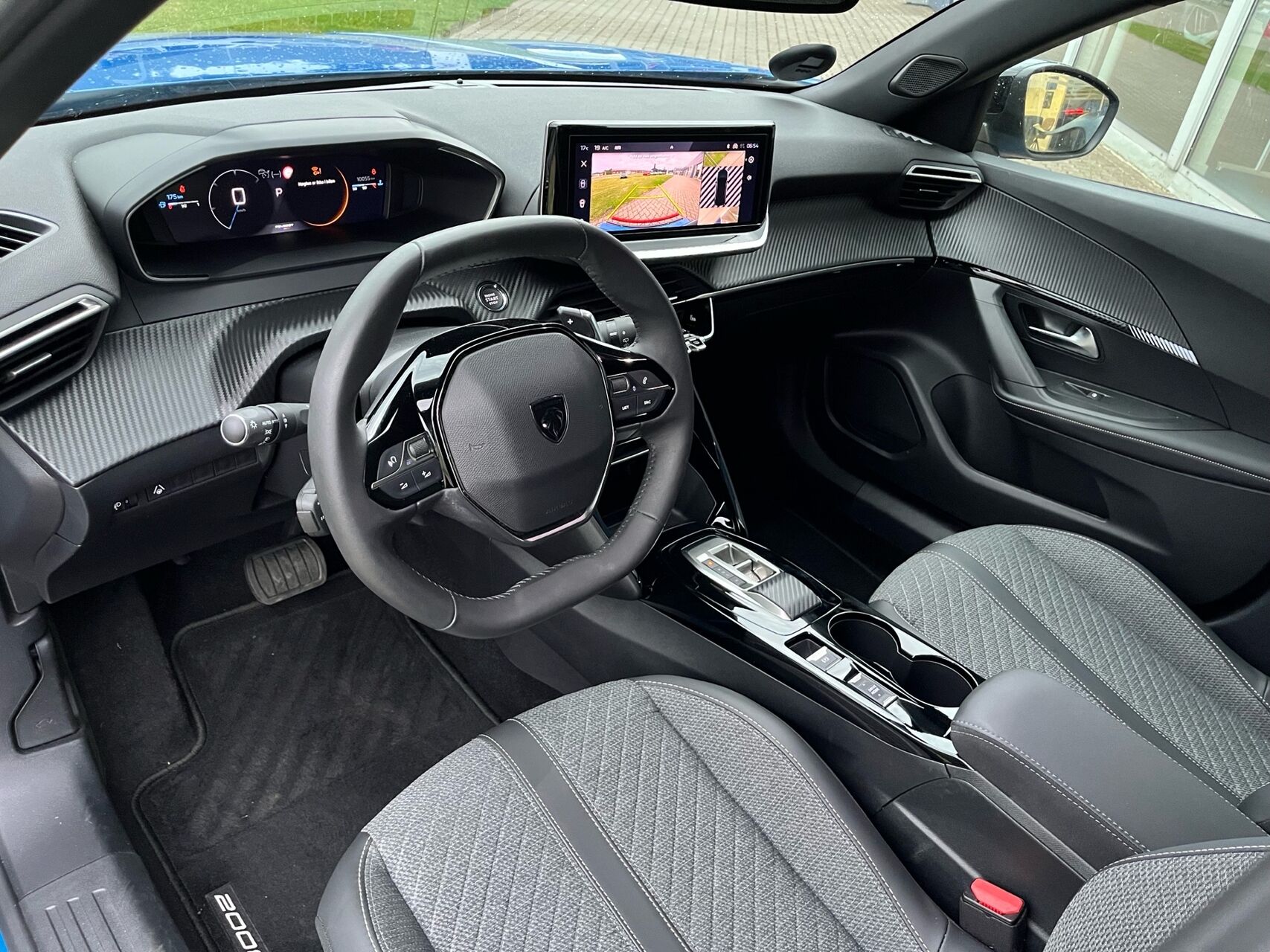 Billede af Peugeot 2008 1,2 PureTech Allure EAT8 130HK 5d 8g Aut.