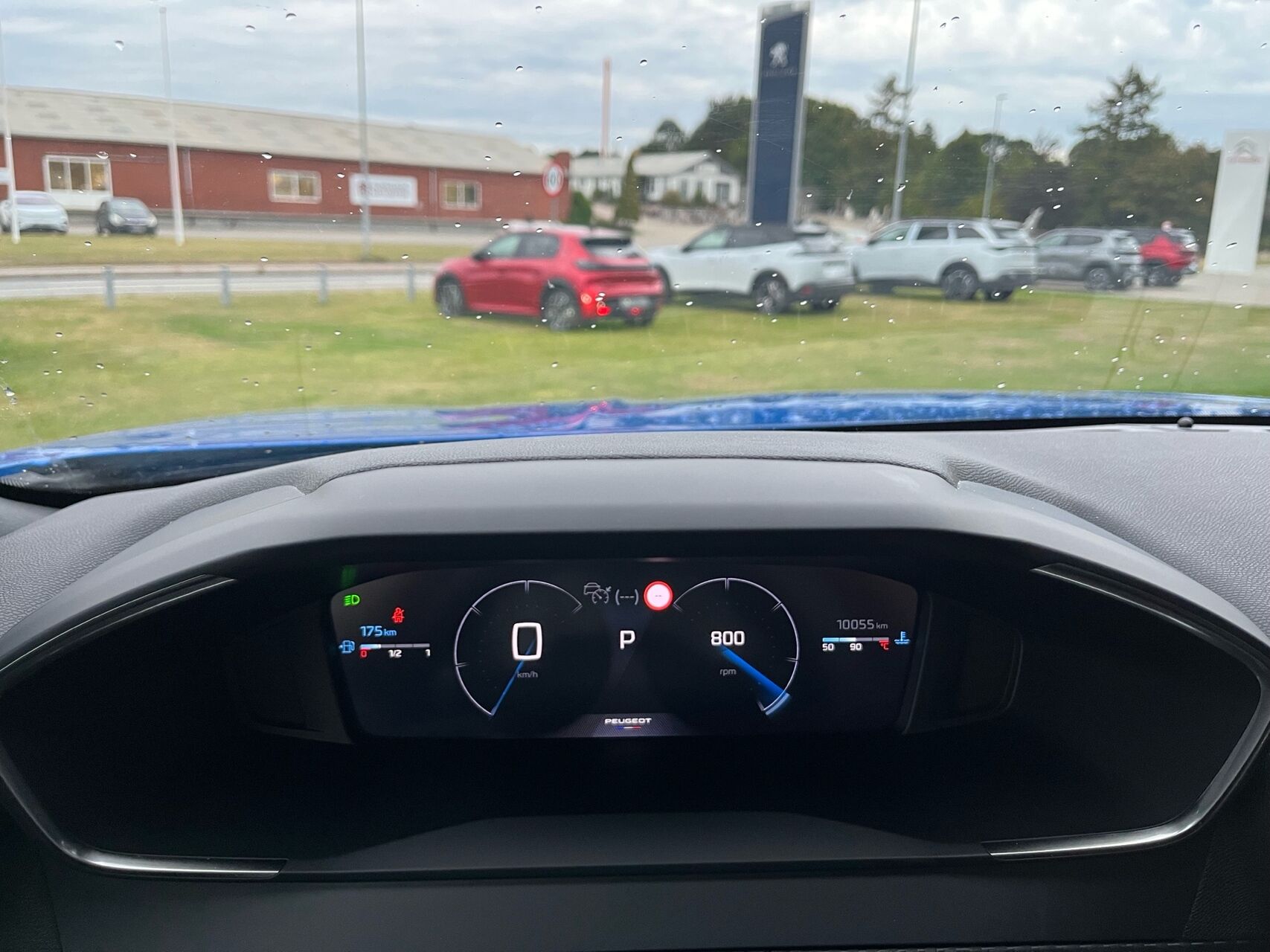 Billede af Peugeot 2008 1,2 PureTech Allure EAT8 130HK 5d 8g Aut.