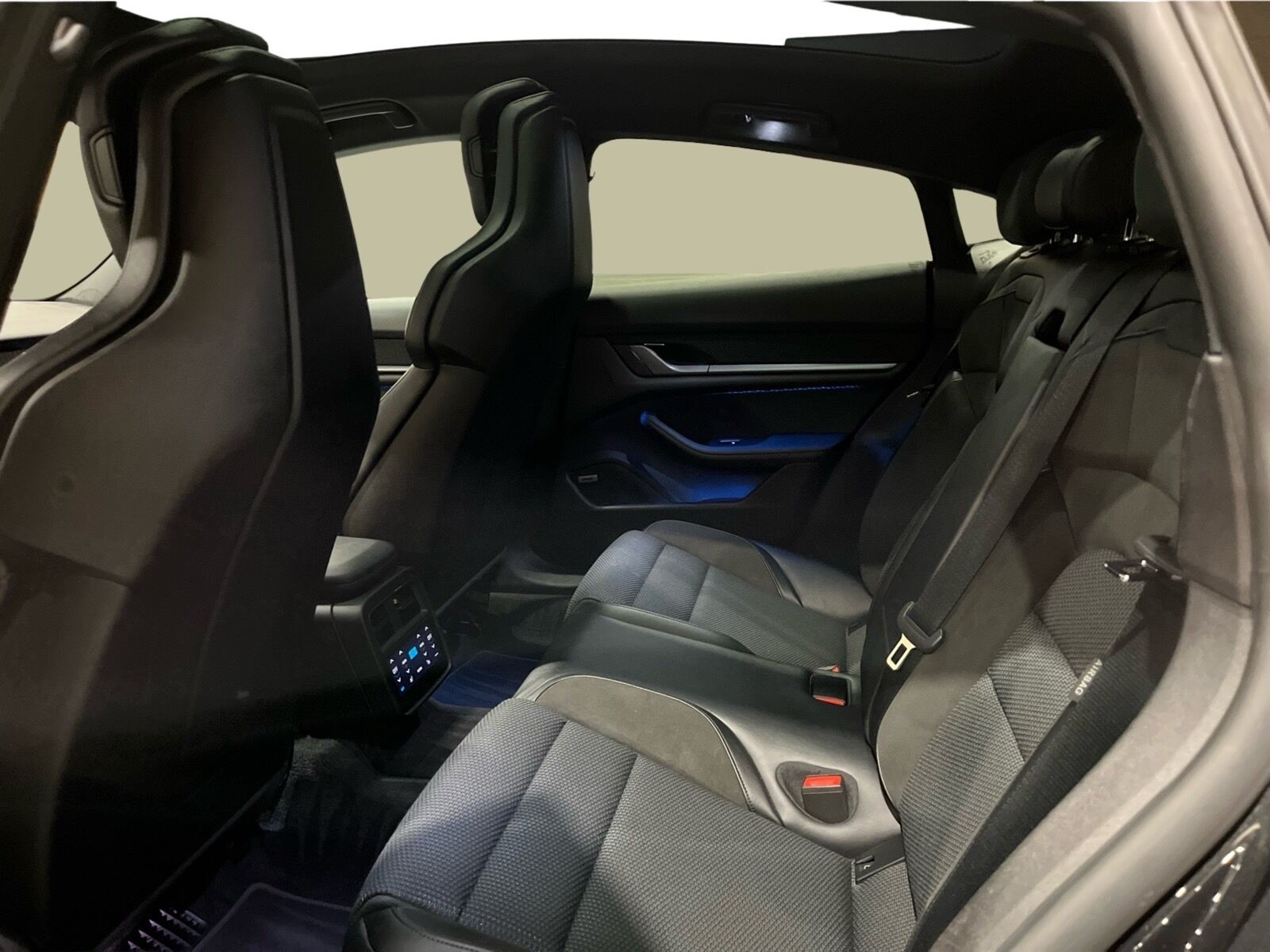 Billede af Porsche Taycan 4S EL Performance 4x4 490HK 4d Aut.