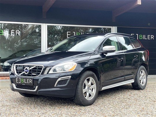 Volvo XC60 2,4 D5 R-design AWD 215HK 5d 6g Aut.